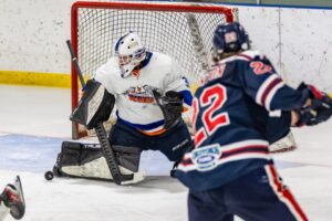 High River Flyers halt Okotoks Bisons win streak in shutout